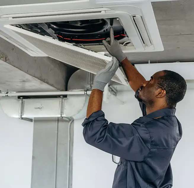 Why Homeowners & Businesses Trust Us in Des Moines, IA?