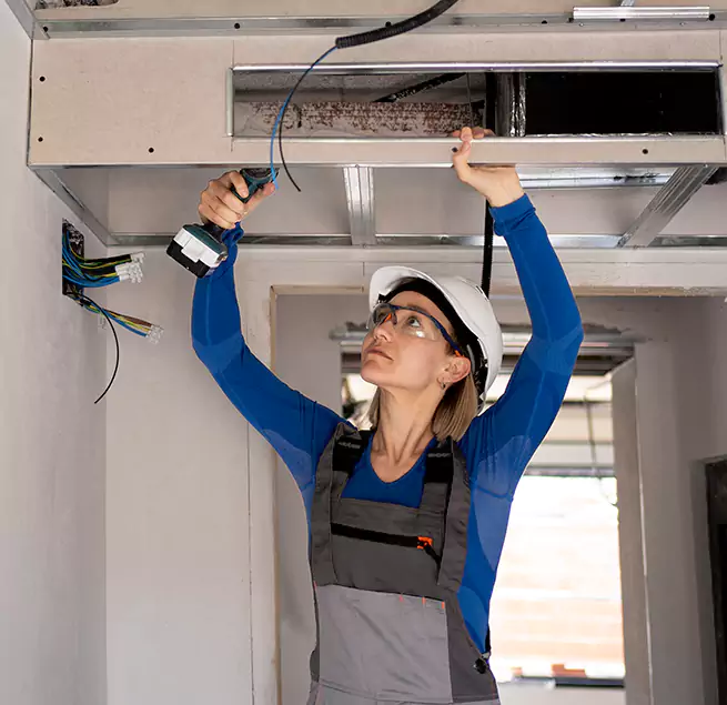 Why Homeowners & Businesses Trust Us in Des Moines, IA?