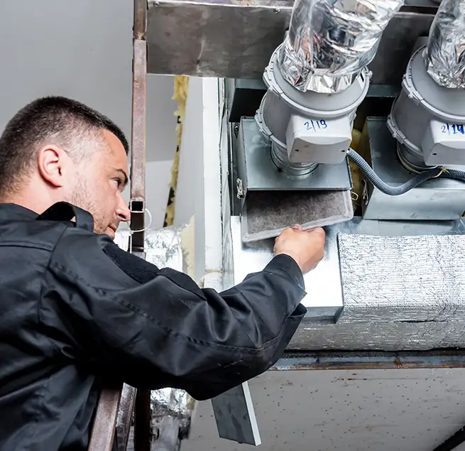 Why Homeowners & Businesses Trust Us in Des Moines, IA?